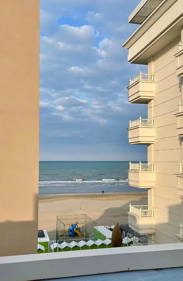 Hotel Morri - Il Biblihotel Riccione 2*,
