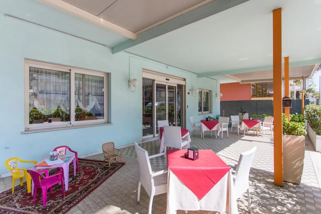 Hotel Morri - Il Biblihotel Riccione